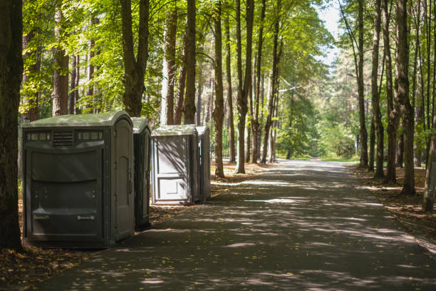 Best Porta potty delivery and setup  in Briarcliff, TX